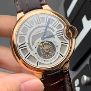 Alternative view of Cartier_96