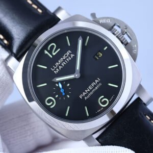 Alternative view of Panerai_108